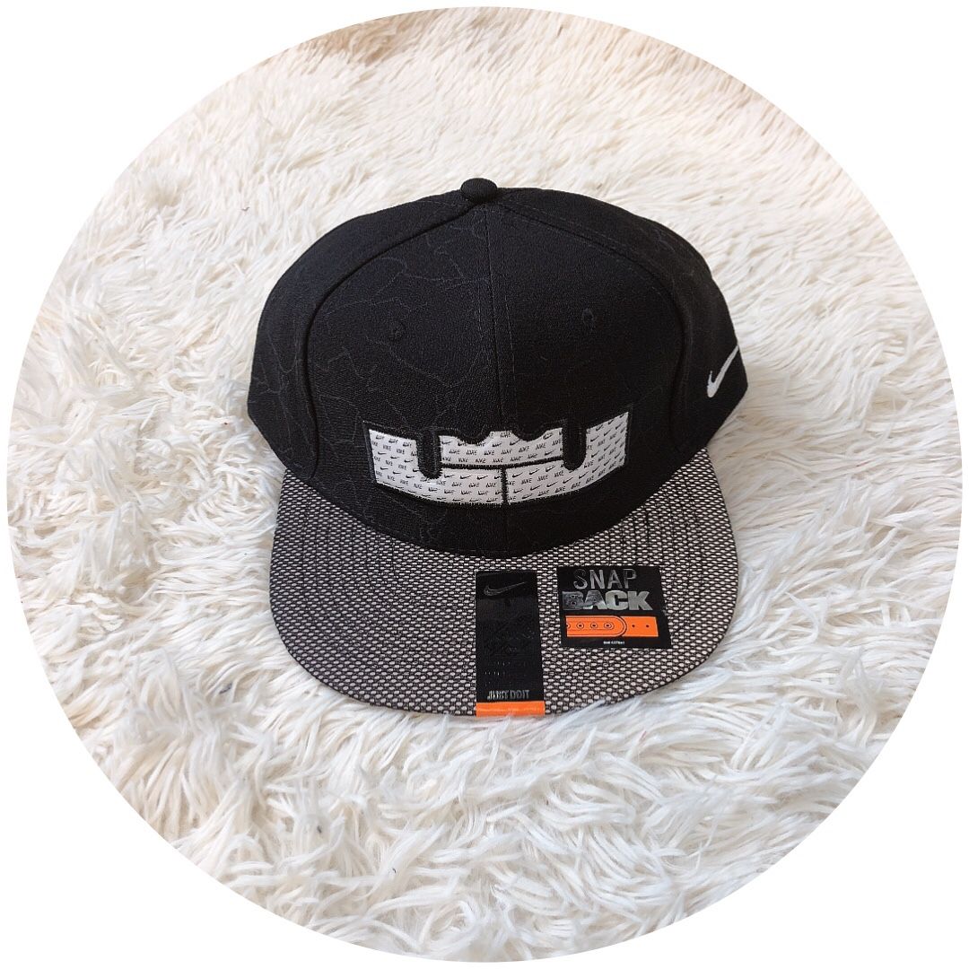 Mũ snapback (Đại) nhiều mẫu