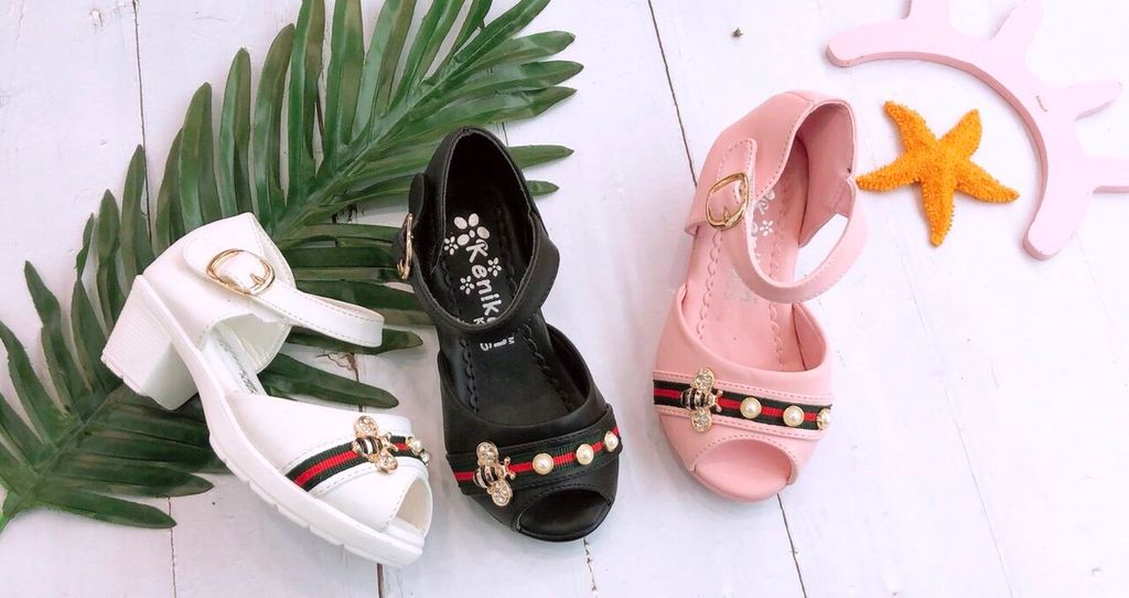 Giày cao gót Gucci ong Keniken