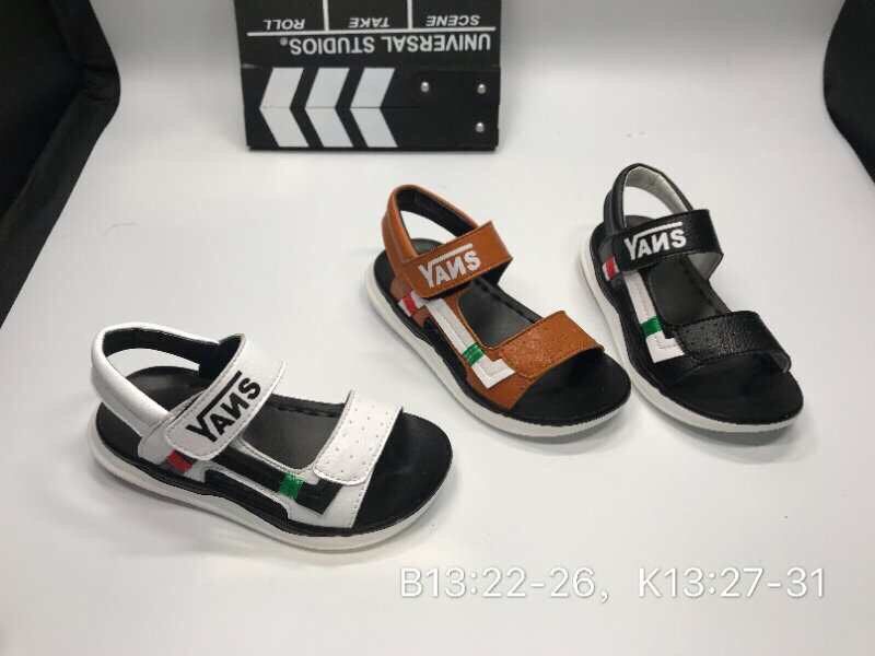 Sandal Vans chỉ màu