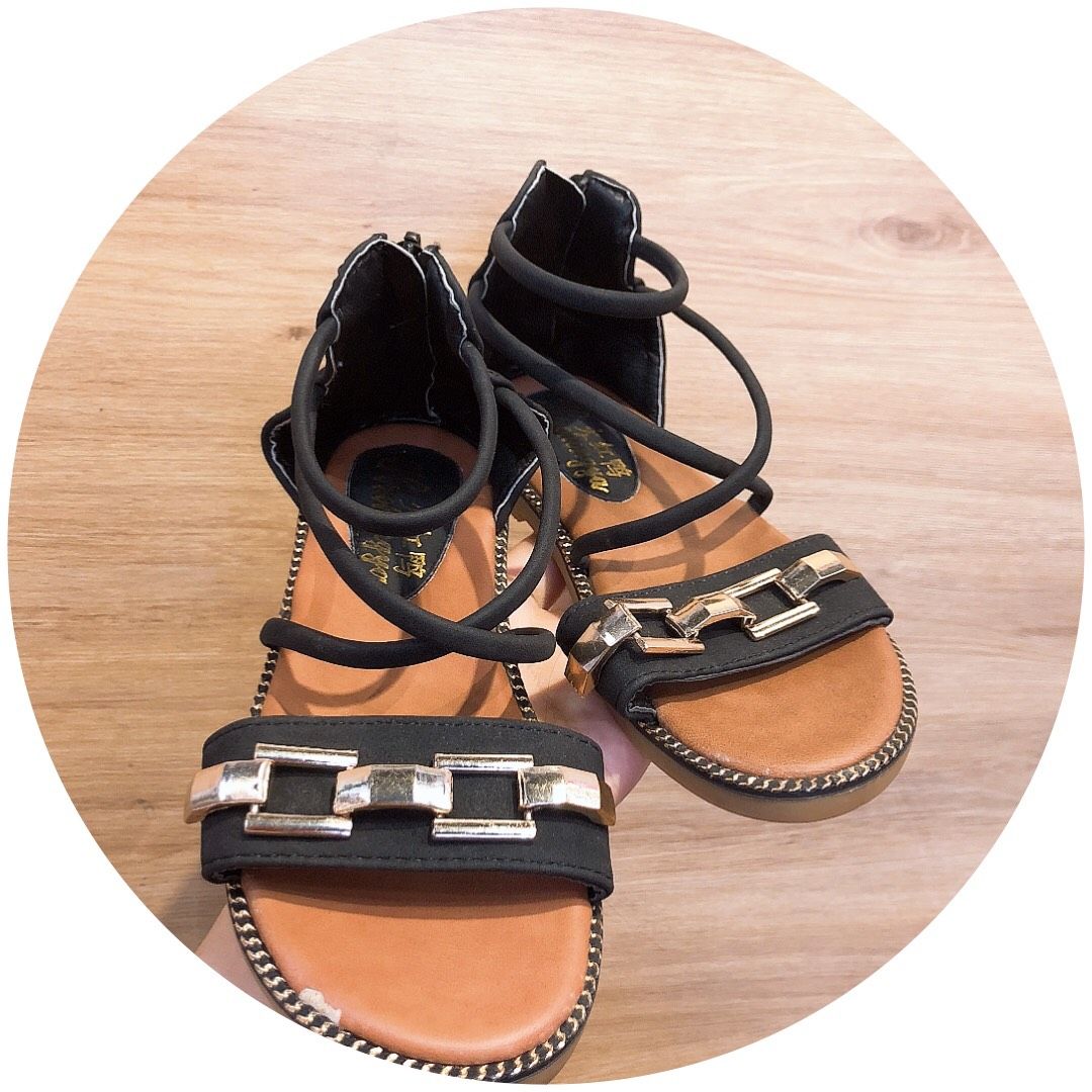 sandal xích