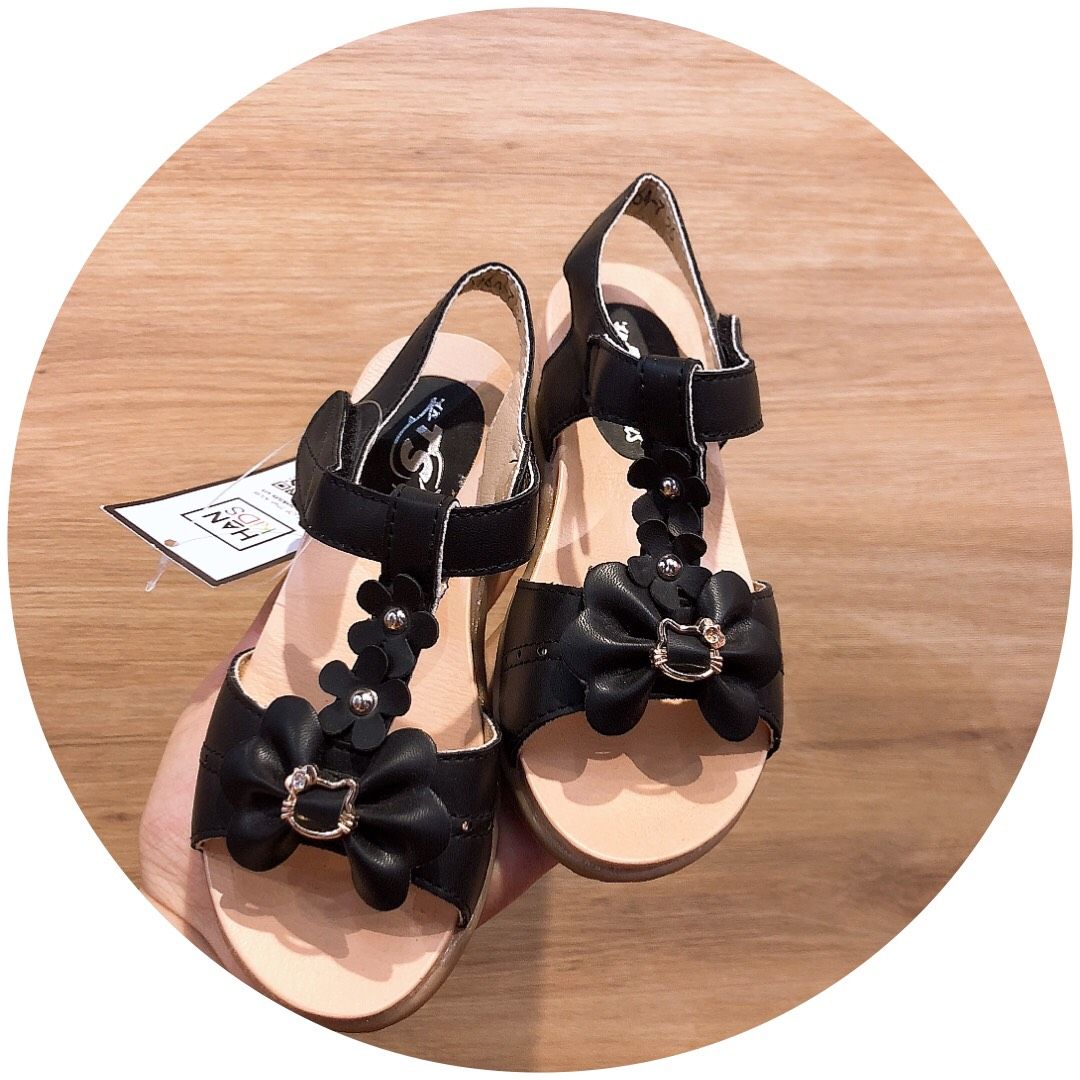 sandal đính nơ mèo