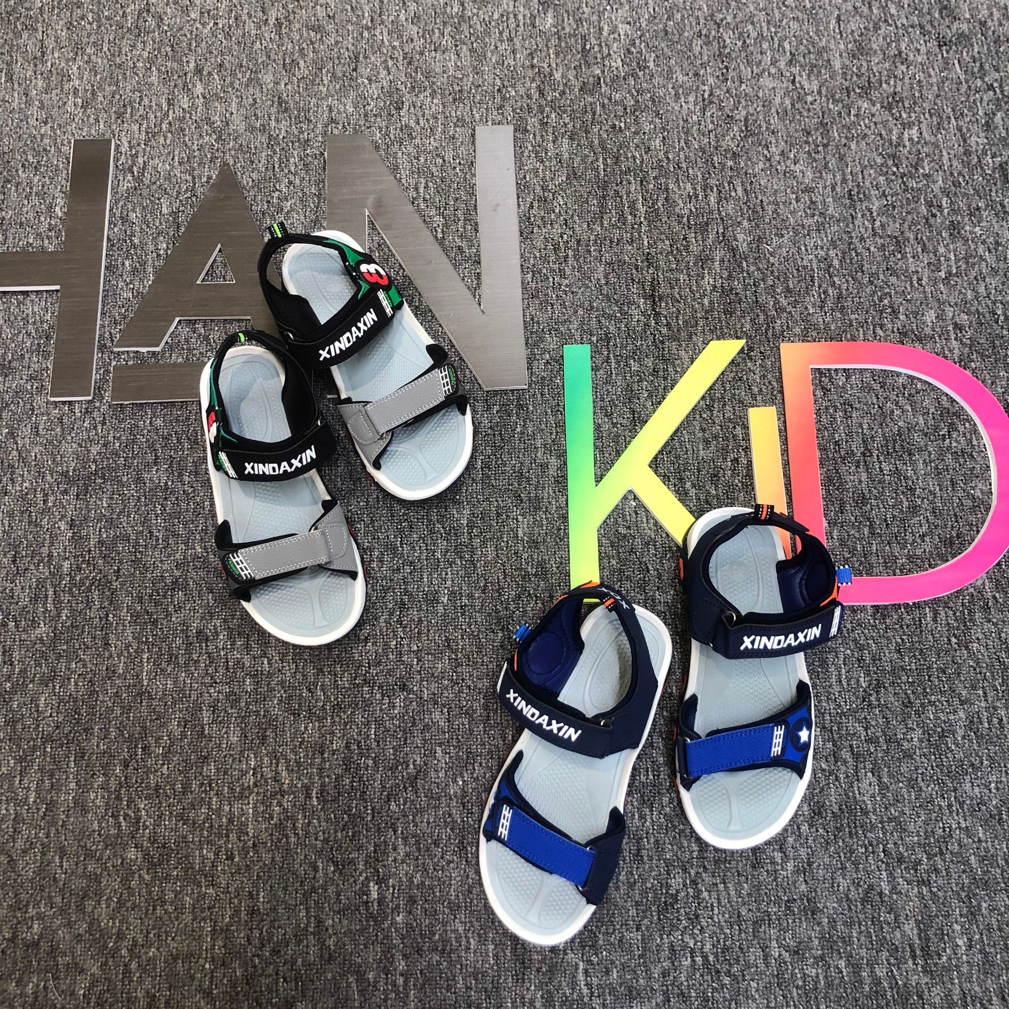 Sandal XINDAXIN