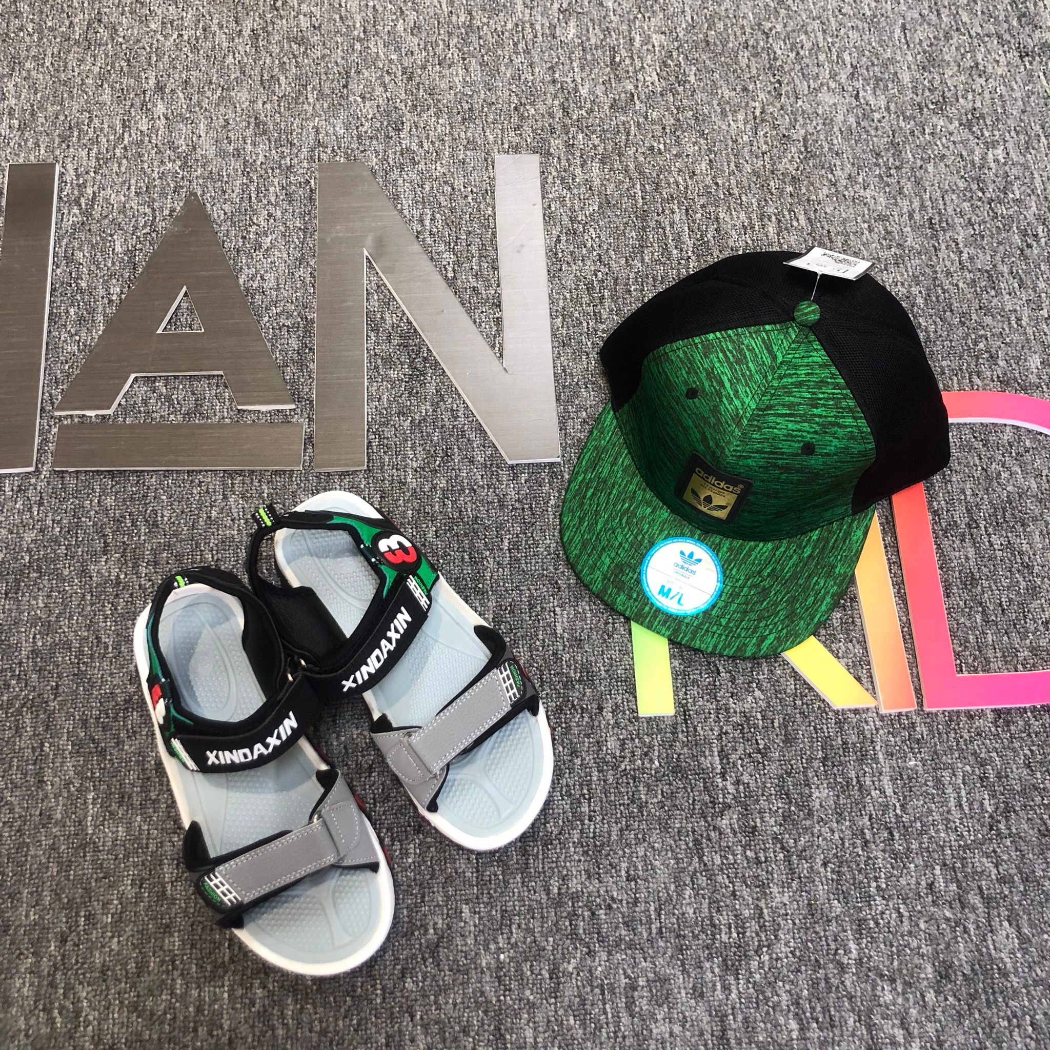 Sandal XINDAXIN
