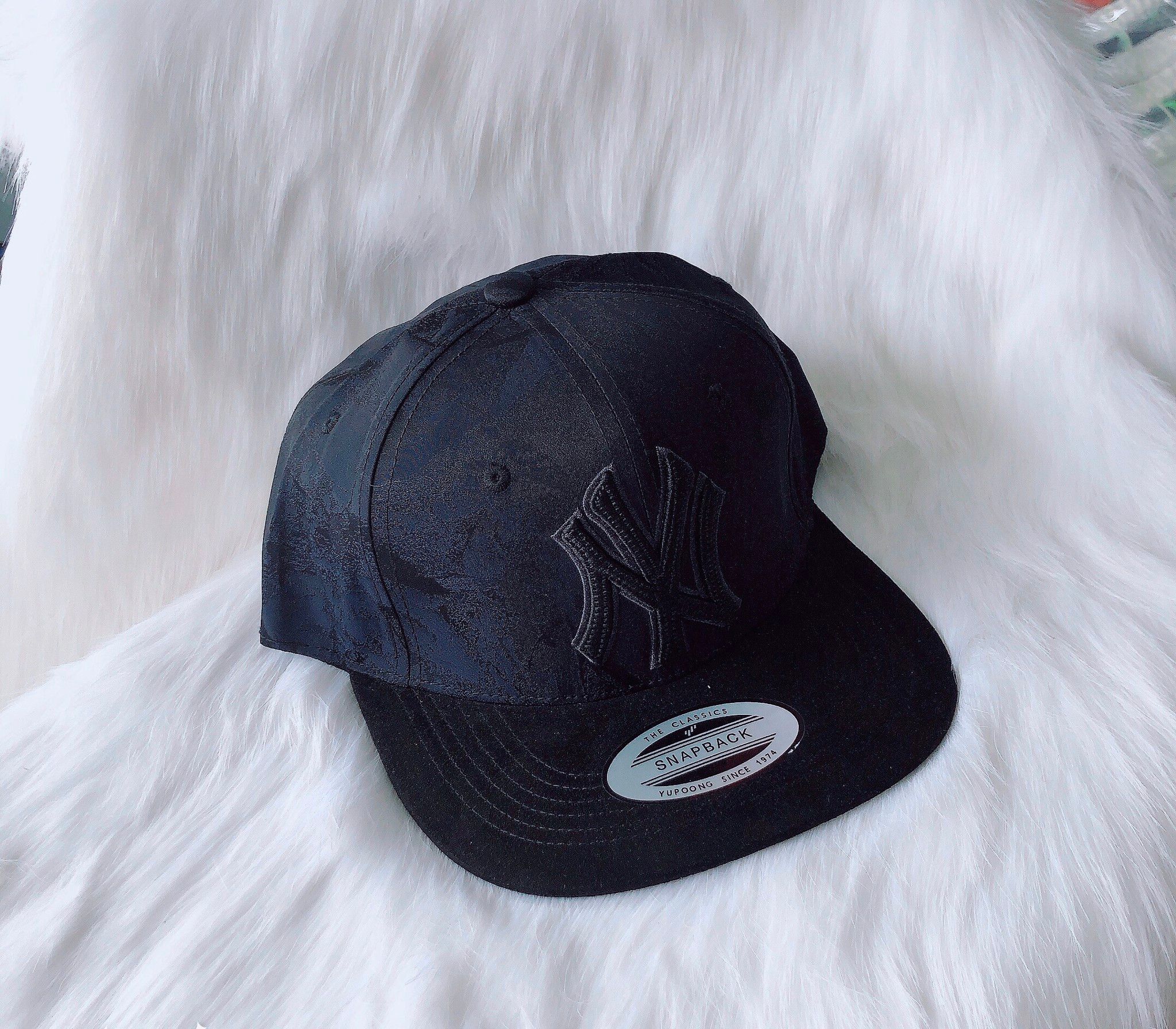 Mũ snapback form lớn bé trai