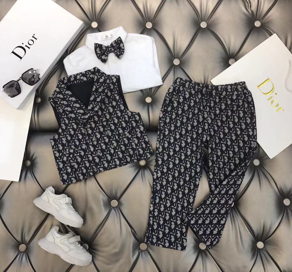 Set Vest sát nách gucci dior kèm nơ