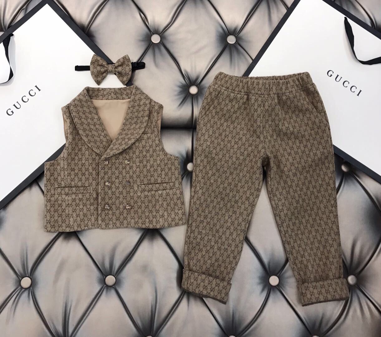 Set Vest sát nách gucci dior kèm nơ