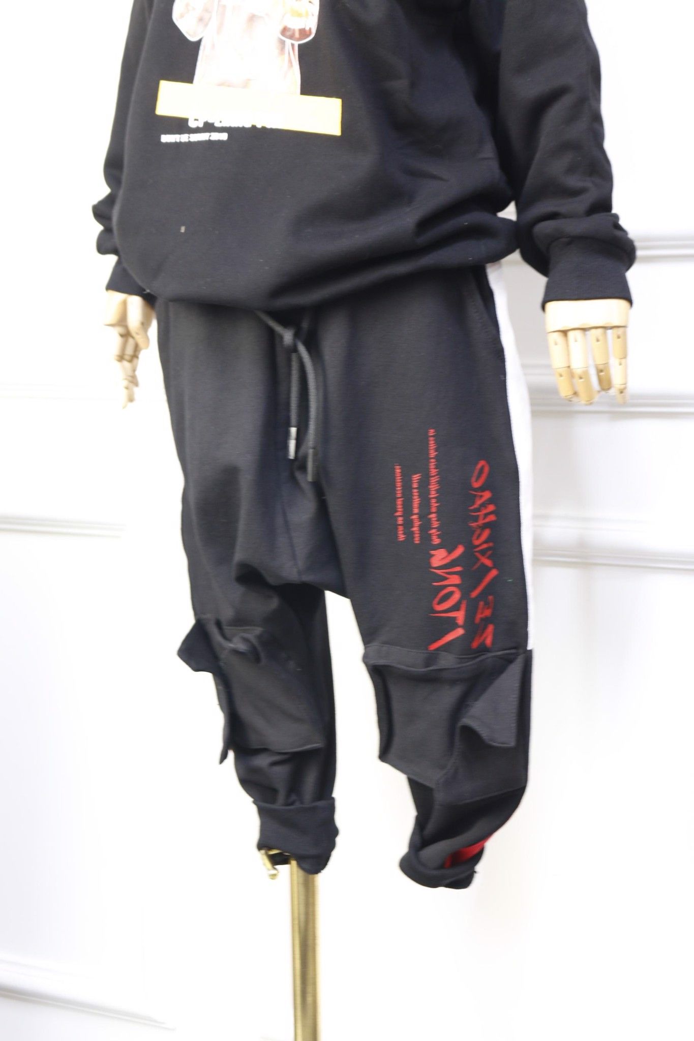 Quần bé trai jogger túi hộp nằm ngang
