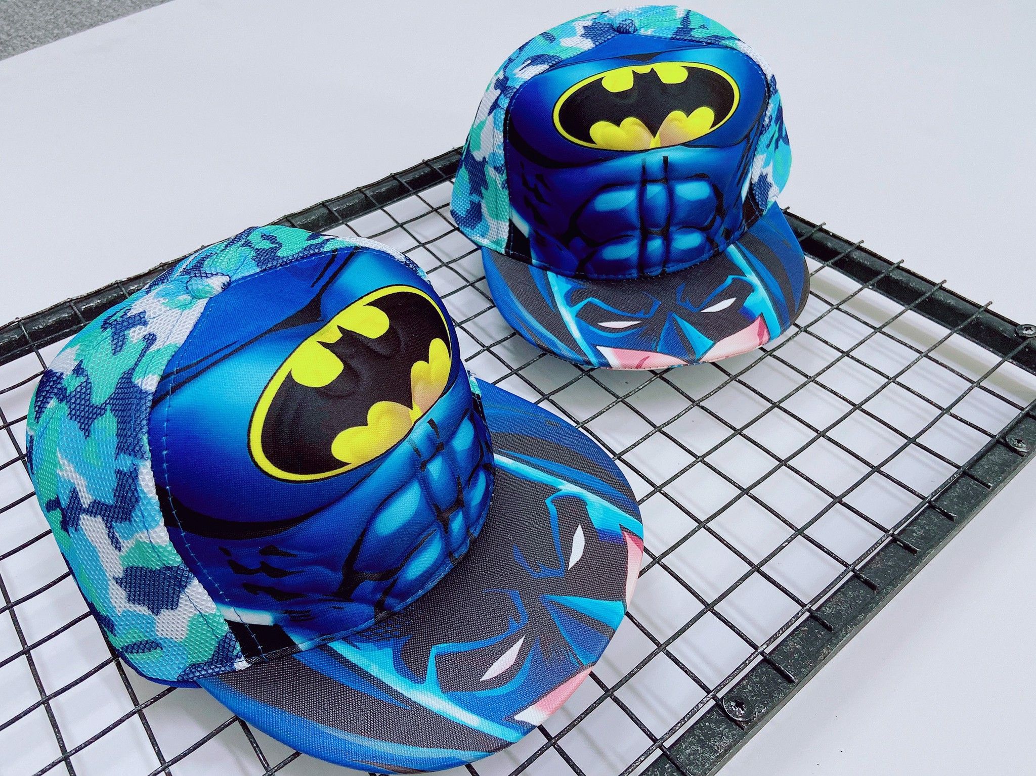 Mũ snapback siêu nhân 3D