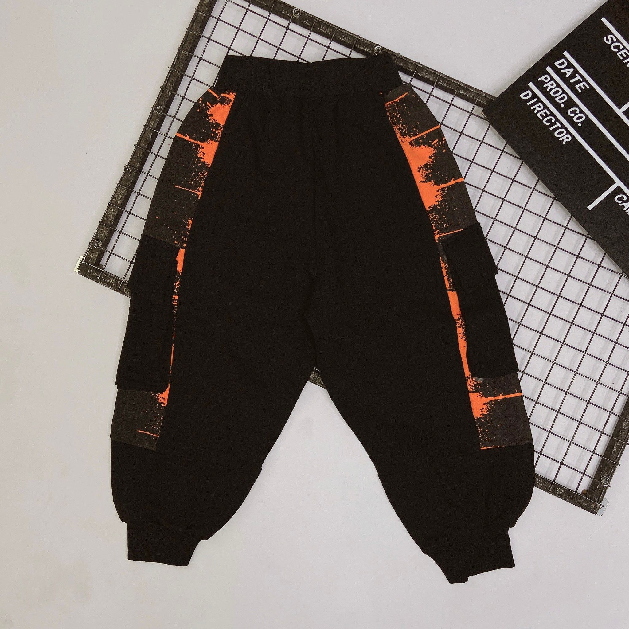 Quần bé trai jogger đổ màu