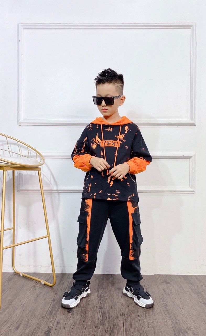 Quần bé trai jogger đổ màu