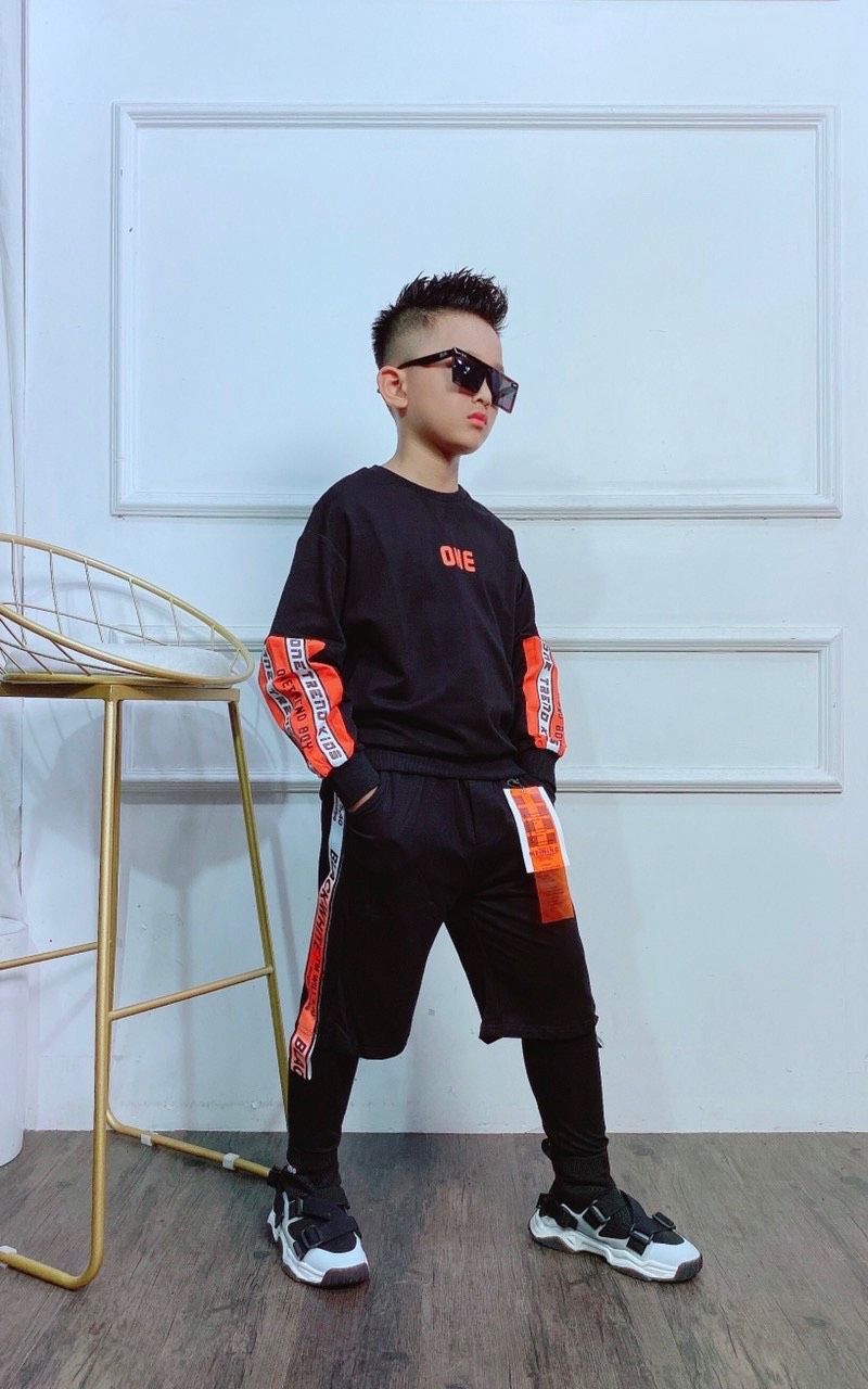 Quần bé trai jogger 2 ống