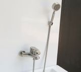 Bộ vòi sen nóng lạnh Inox SUS 304 Eurolife EL-LAVEN 01 (Trắng vàng)