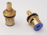Van Ceramic vỏ đồng dùng cho vòi lạnh Eurolife EL-VD25 (Vàng)