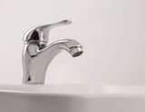 Vòi lavabo lạnh Eurolife EL-LL117 (Trắng bạc)