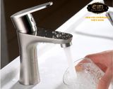  Vòi lavabo nóng lạnh Inox SUS 304 Eurolife EL-TUL02 ( Trắng vàng ) 