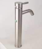  Vòi lavabo điếu nóng lạnh, Inox SUS 304 Eurolife EL-D22 ( Trắng vàng ) 