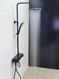 Cây sen nóng lạnh màn hình LED thể hiện nhiệt độ dòng nước và thời gian tắm, 4 chế độ sử dụng, màu đen Eurolife EL-SC905