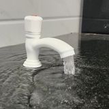Vòi Lavabo lạnh tay núm tròn nhựa PP trắng Eurolife EL-LA06 (Trắng)
