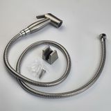 Bộ xịt vệ sinh cao cấp, tăng áp cao, khóa thông minh, chất liệu nhựa ABS mạ màu vàng Eurolife EL-X13-V