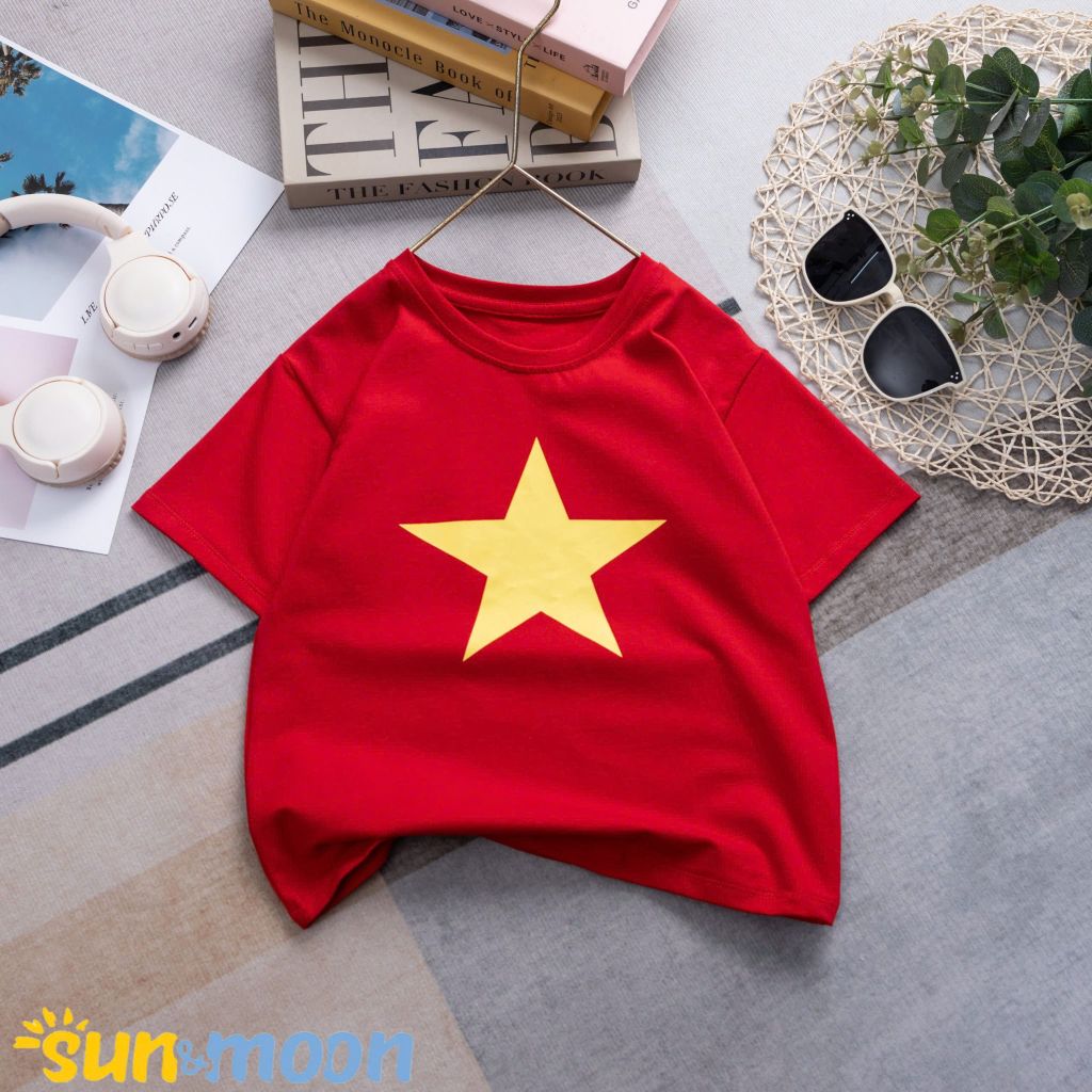 Áo thun Đỏ sao vàng