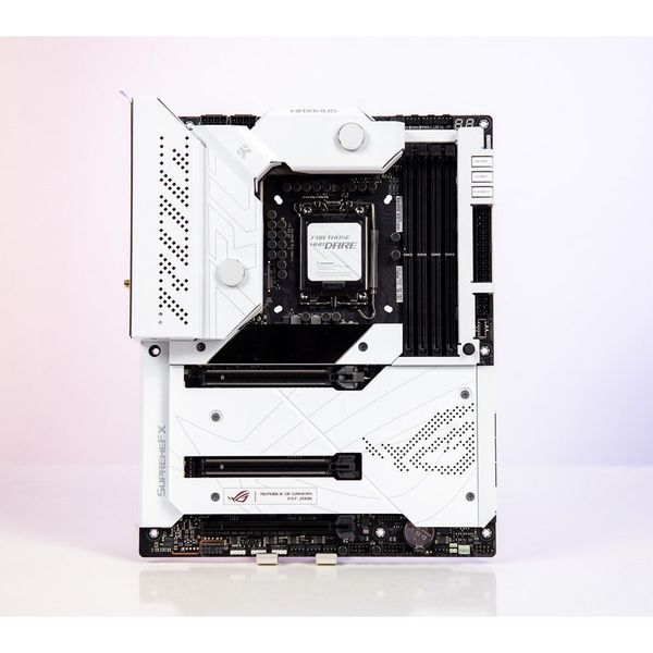 Main ASUS ROG MAXIMUS Z690 FORMULA DDR5