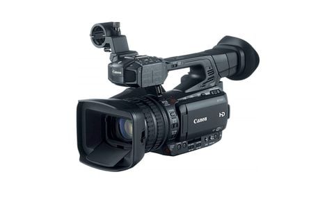  CANON XF200 