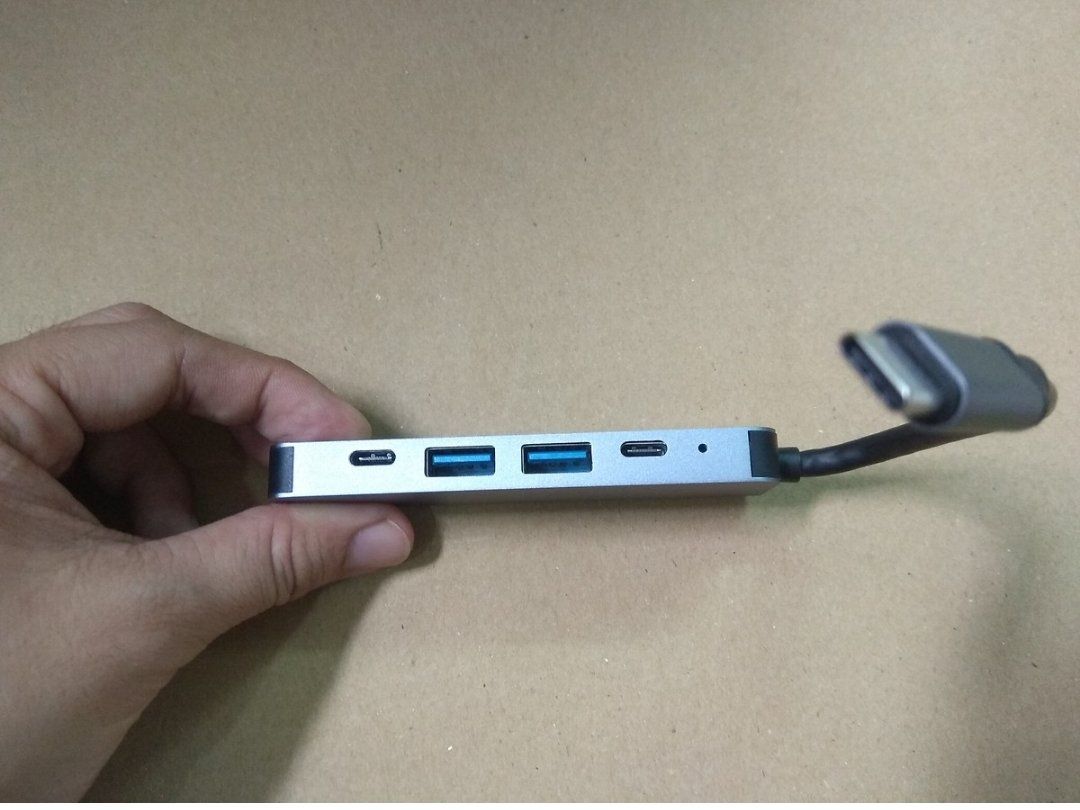 Hub usb type c 5in1-3 Hdmi, usb , pd cho điện thoại, máy tính bảng, macbook