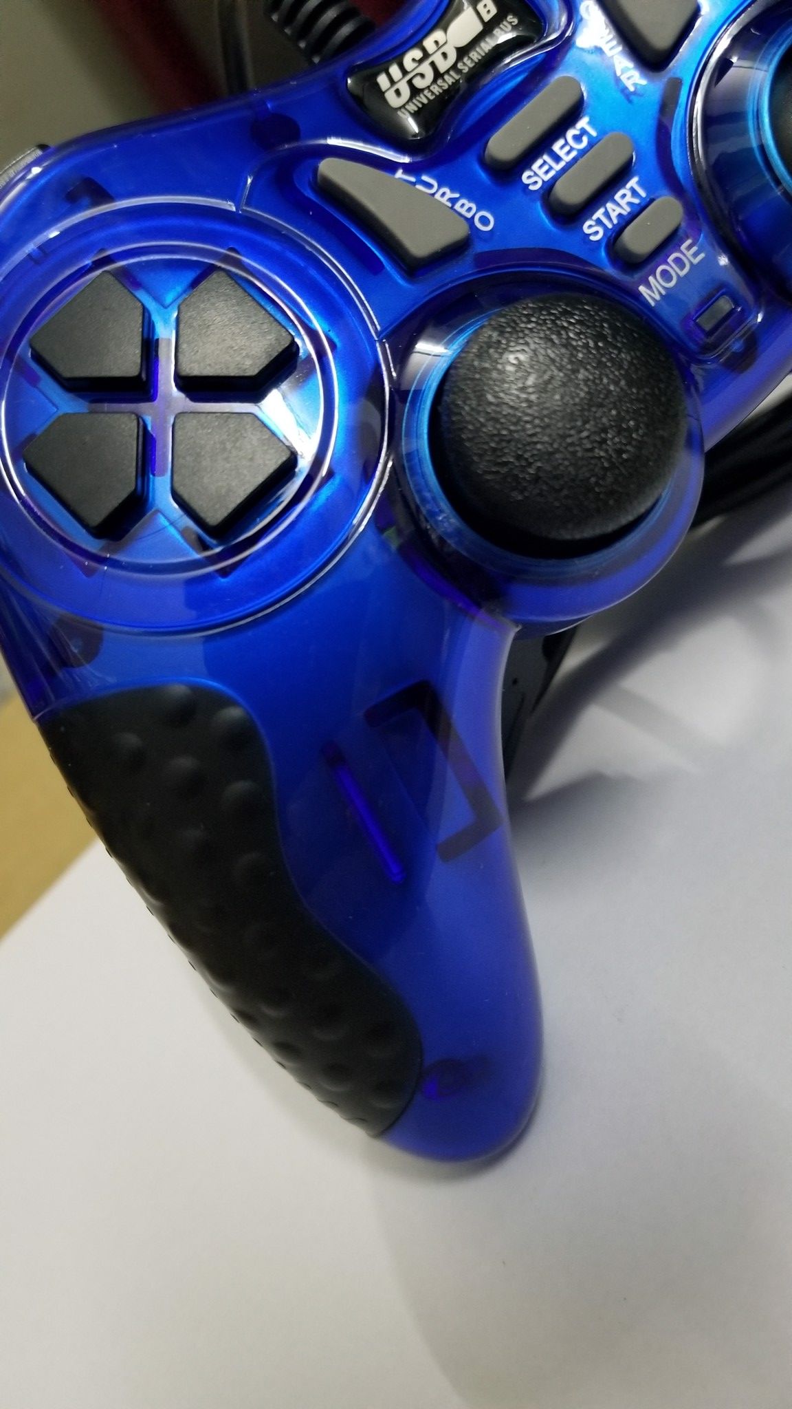 Tay cầm chơi game U606 có dây cho FO4