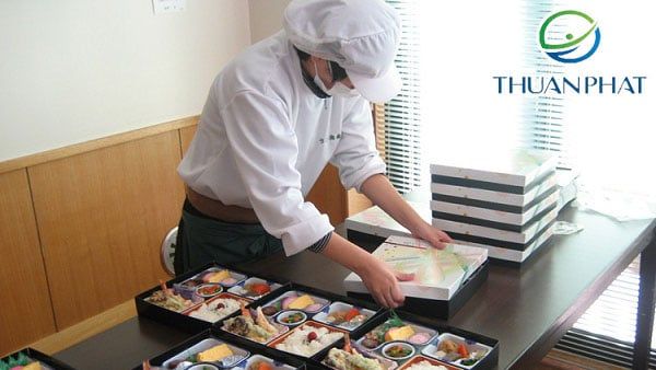 Tuyển 36 nữ chế biến thực phẩm cơm hộp tại Shizuoka