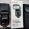 Đèn Flash Led Godox TT685C