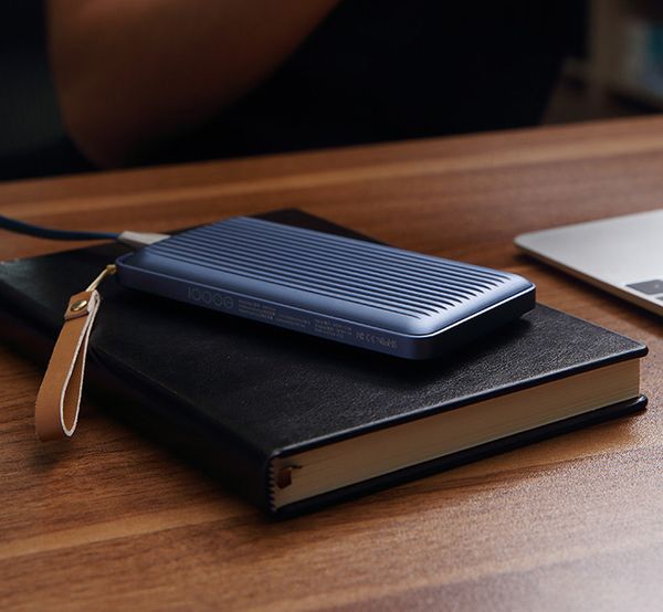 Pin sạc dự phòng Rock space 10000mAh