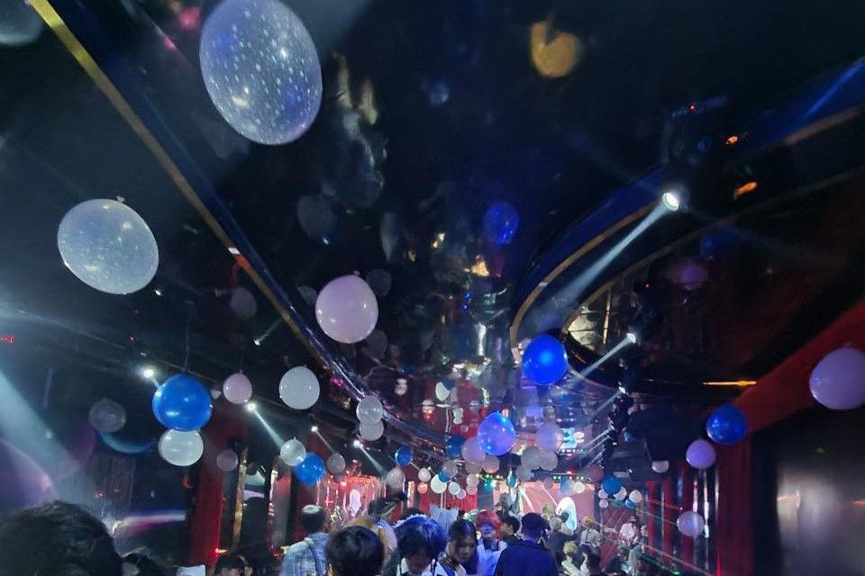 Last Stop Bar n Dance Club Hanoi - 18 Đặng Thai Mai