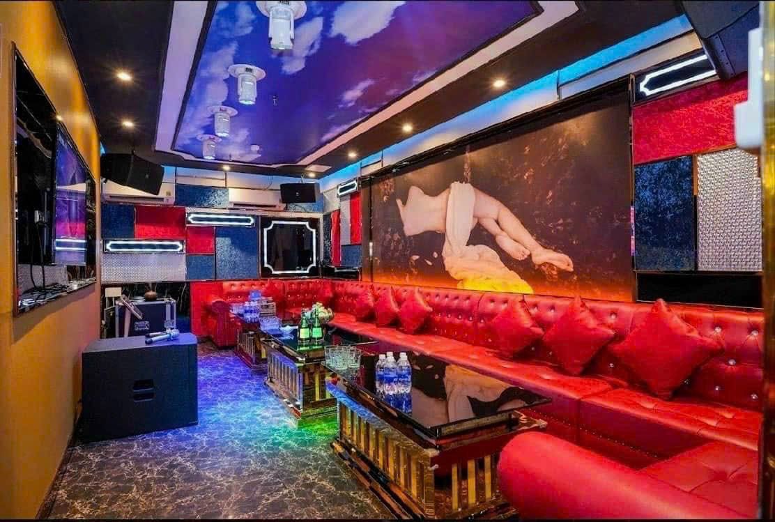 Karaoke Galaxy KTV - 204 Nguyễn Thị Minh Khai