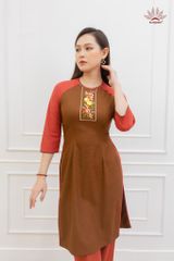 ÁO DÀI LINEN ẤN 2 TÀ THÊU HOA CÁCH ĐIỆU