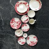 A CURIOUS TOILE - 15CM SIDE PLATE (RED)