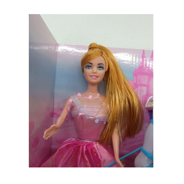  BÚP BÊ BARBIE VÀ CỖ XE NGỰA THẦN KÌ 686- 734 