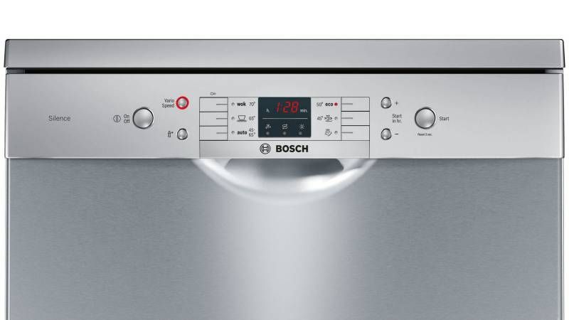  Máy rửa bát chén Bosch SMS63L08EA 