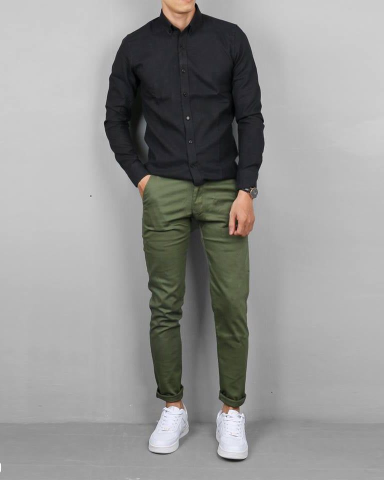 Quần kaki xanh rêu pull bear