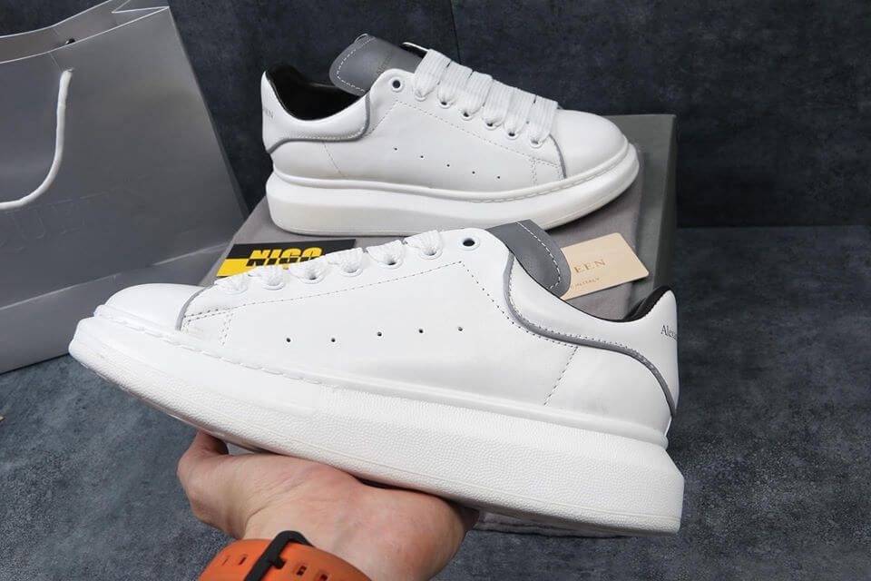 Giày MCQueen trắng rep