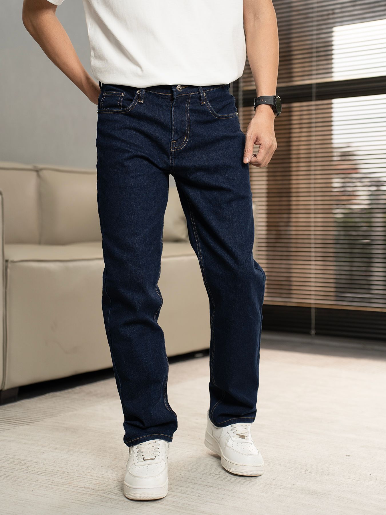 Quần jean ống đứng regular navi 28