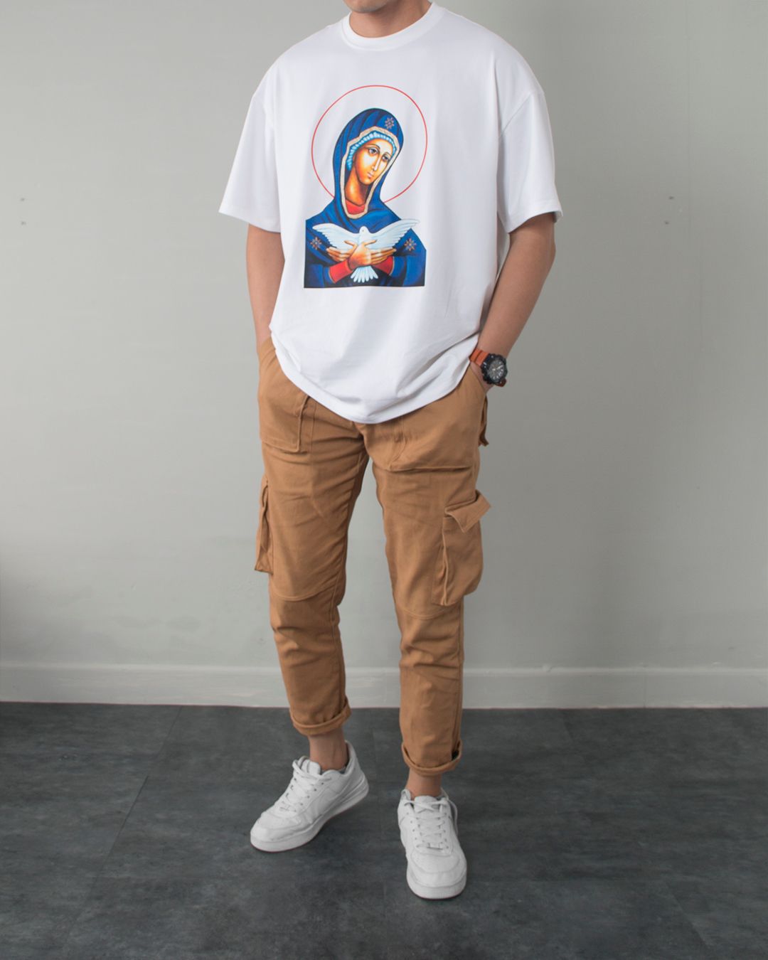 Thun god-mari trắng