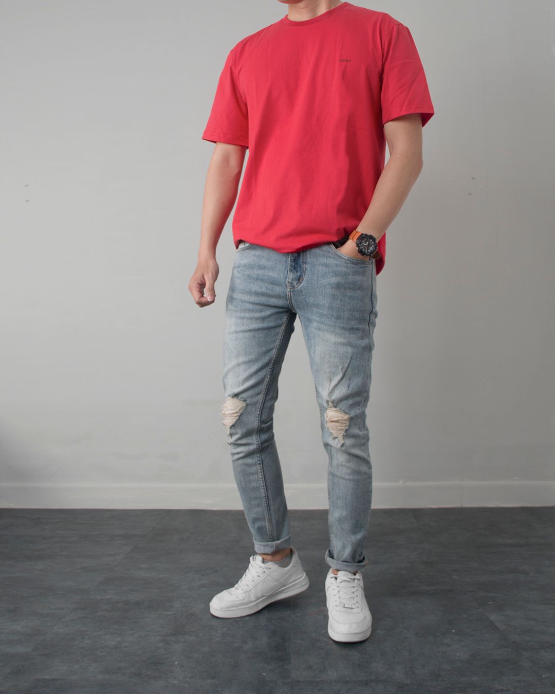 Tee red godilo basic