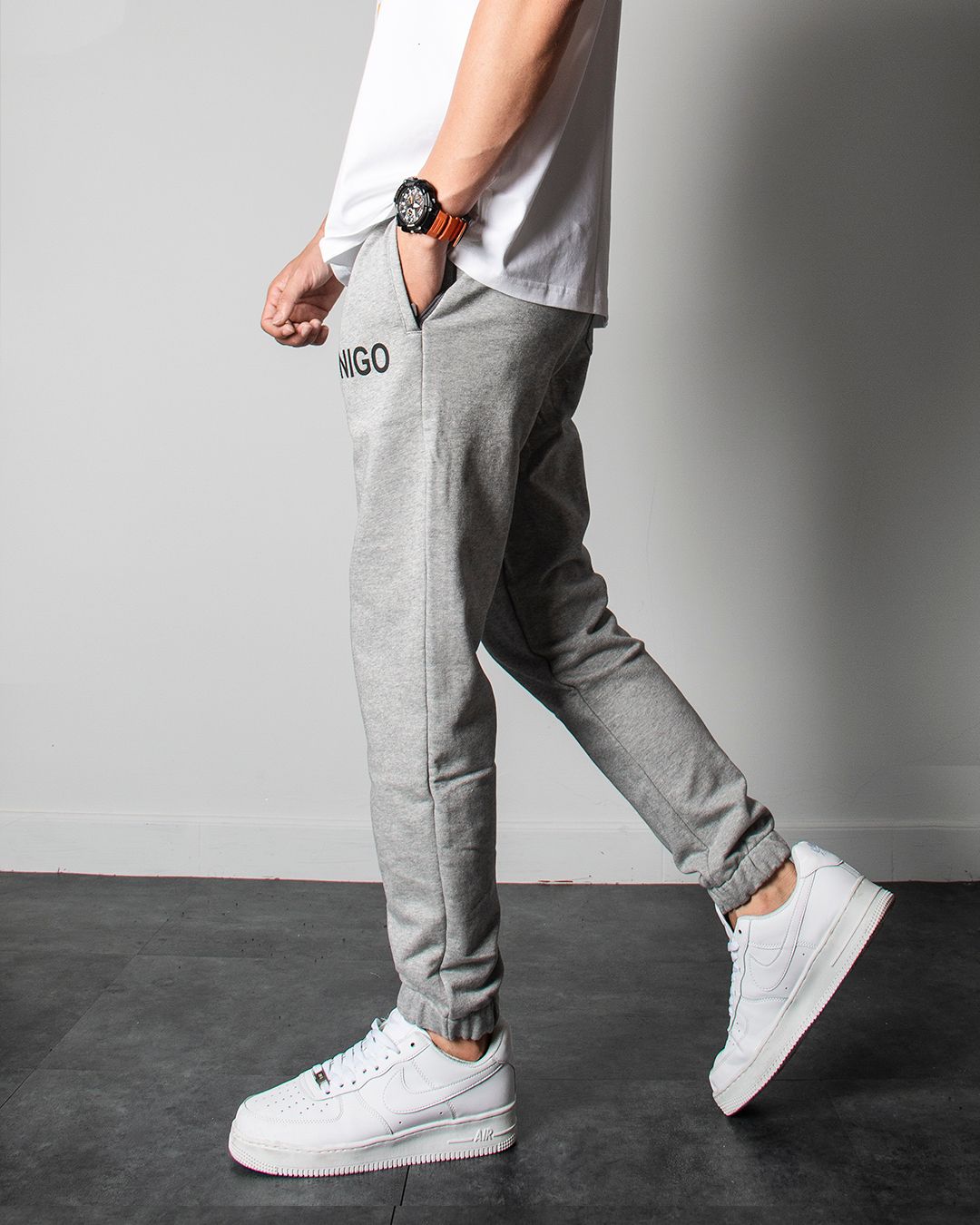 Quần jogger xám nigo bo ống 10