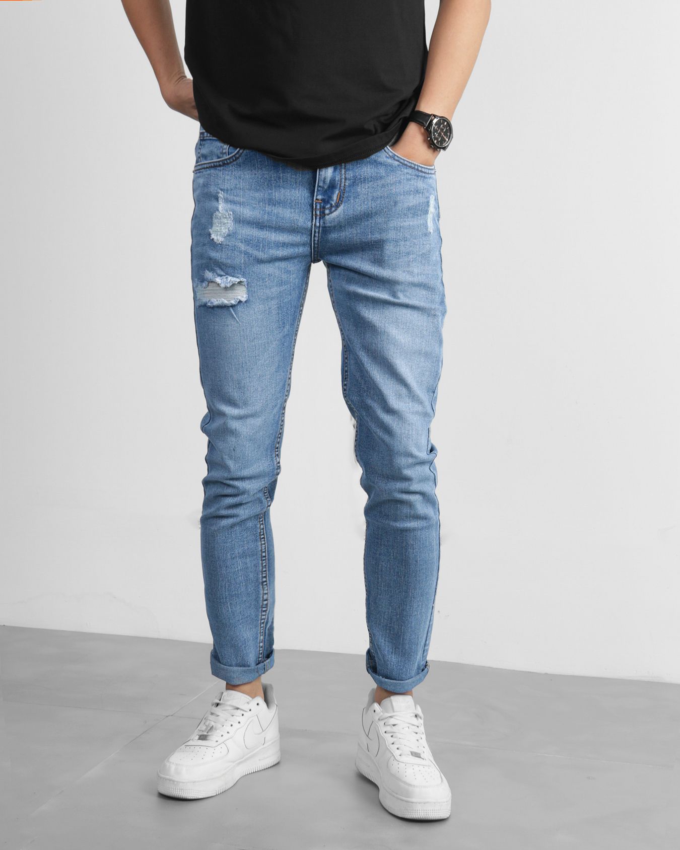 jean lightblue rip 90