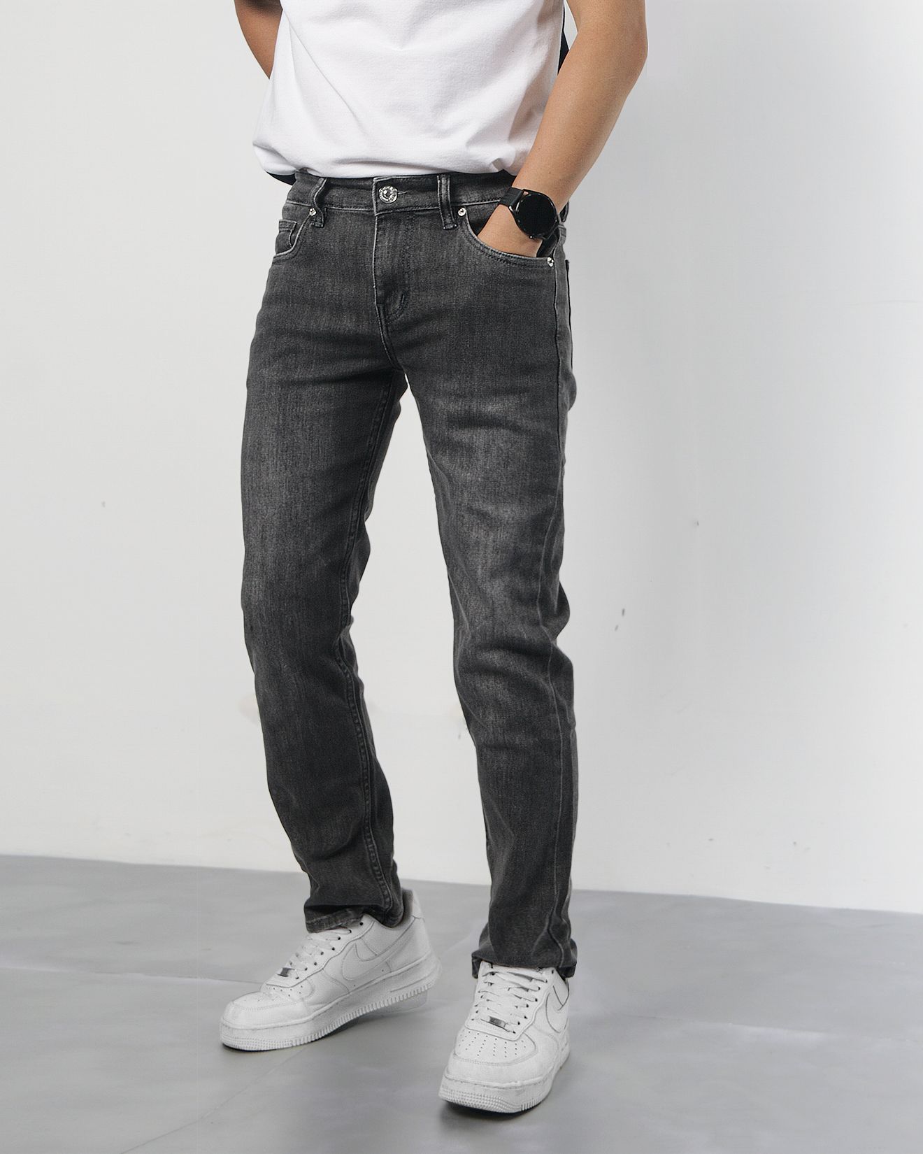  Quần jean regular fit xám đậm trơn 77 