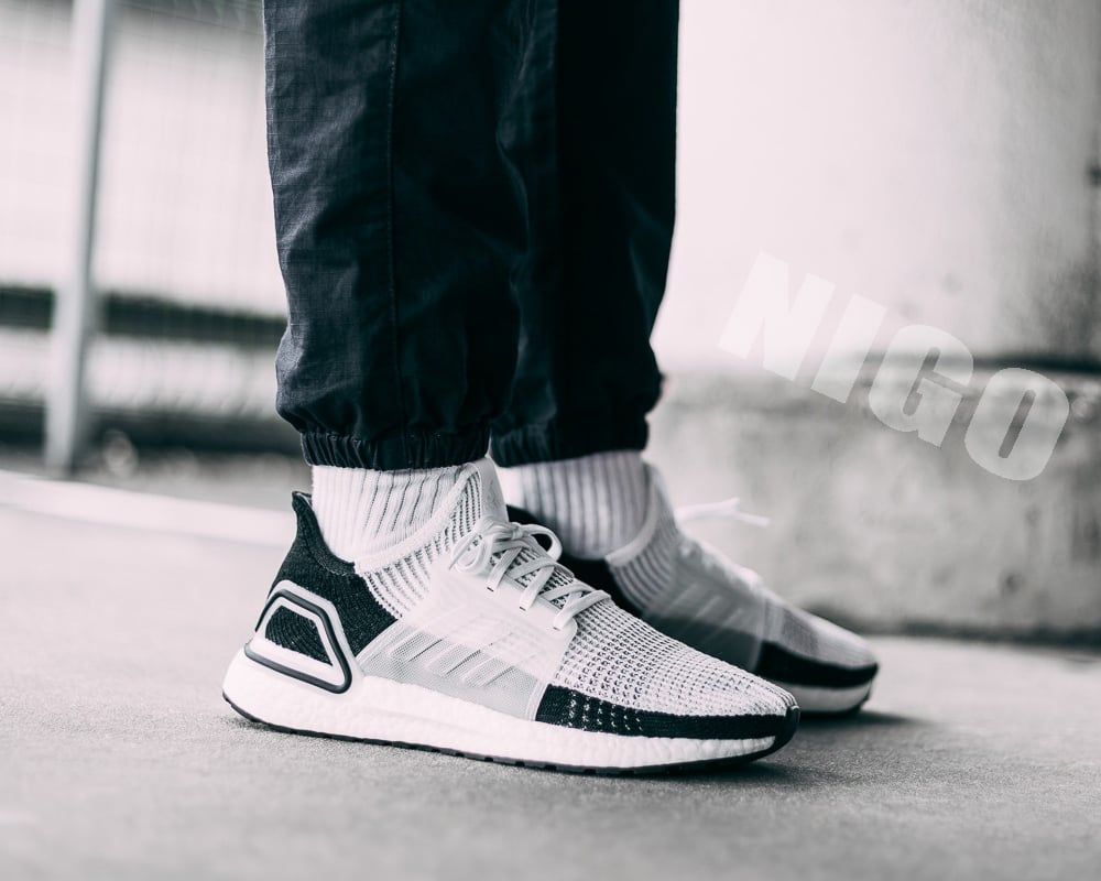 giày ultraboost 2019