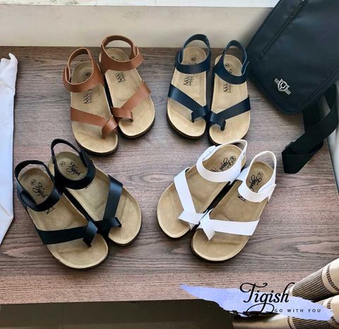  Sandal kẹp ngón đế trấu 