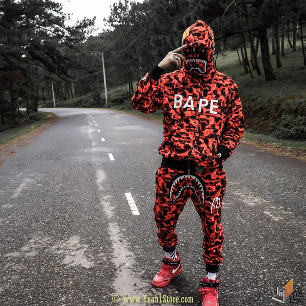 Bape xo pants hot sale