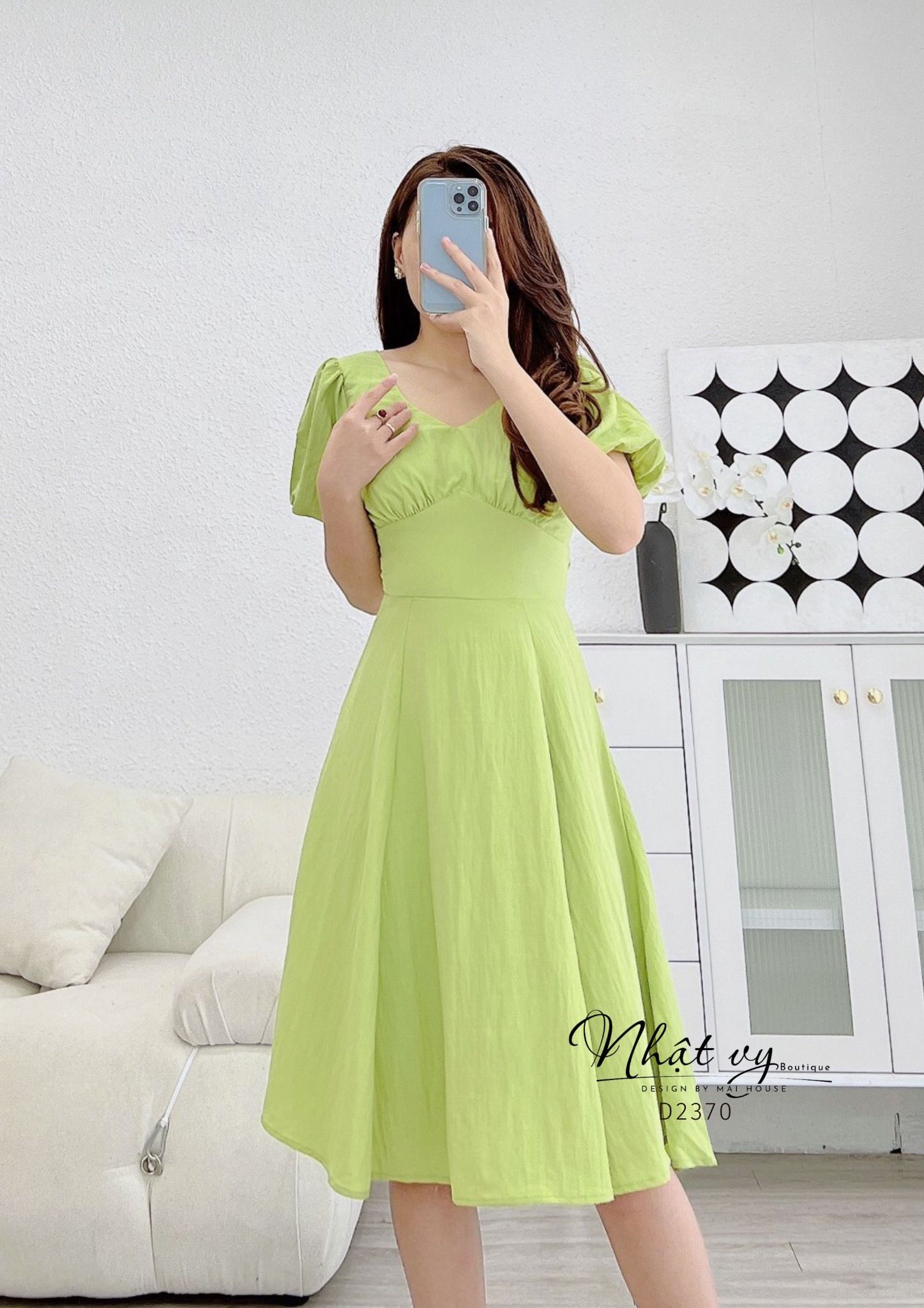 Đầm cổ tim nhún ngực tay phồng dáng xoè - D2370