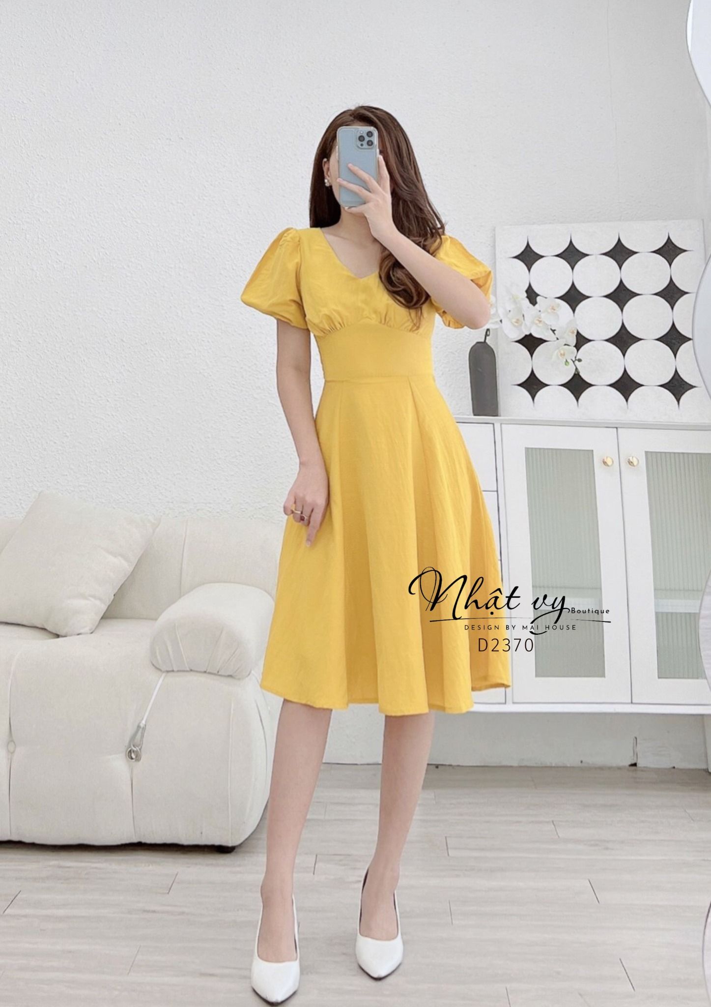Đầm cổ tim nhún ngực tay phồng dáng xoè - D2370